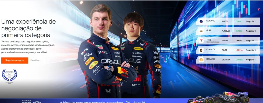 Logotipo da Avatrade em um ecrã mostrando integração com múltiplas plataformas de negociação e ferramentas de automação.